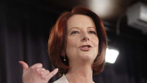 Prime MinisterJulia Gillard addresses the National Press Club.