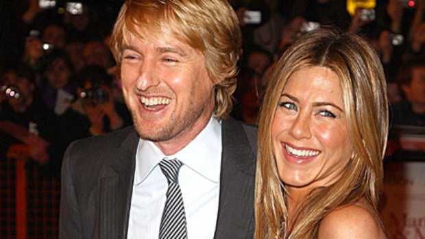 Friends in famous places ... Jennifer Aniston and Owen Wilson attend the London premiere of "Marley and Me".
