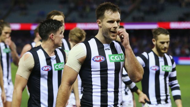 Collingwood defender Nathan Brown's chances of moving to the Kangaroos have taken a hit.