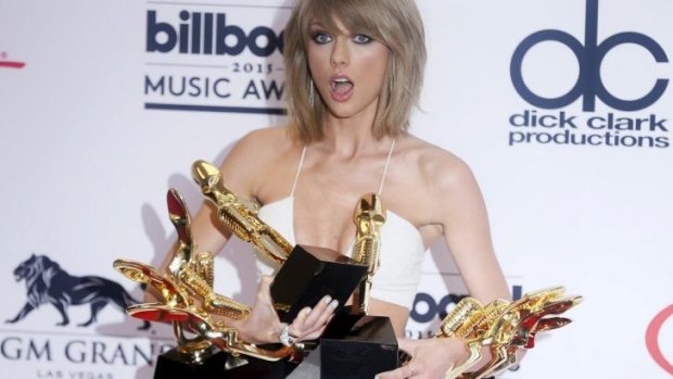 Taylor Swift with her awards at the 2015 Billboard Music Awards in Las Vegas.