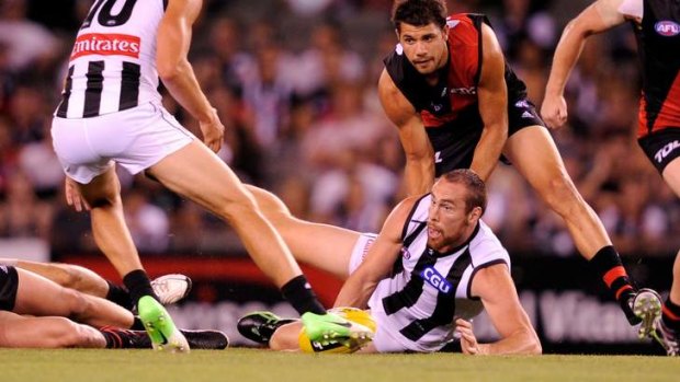 Collingwood's Ben Hudson puts his body on the line.
