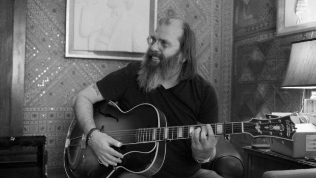 Steve Earle sang the blues to challenge himself.