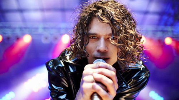 Luke Arnold as Michael Hutchence in <i>INXS: Never Tear Us Apart</i>.