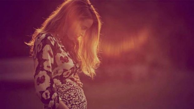 The image Blake Lively used to announce her pregnancy.