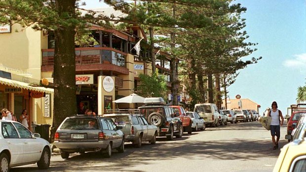 "We do have some of these chains but we still don't have the more gratuitous multinational icons or symbols, which a fast food place is" ... Byron Bay Mayor Simon Richardson.