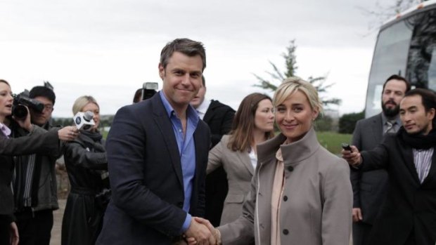 Power dressers:  Rodger Corser as David Mcleod and Asher Keddie as Kate Ballard in <i>Party Tricks</i>.