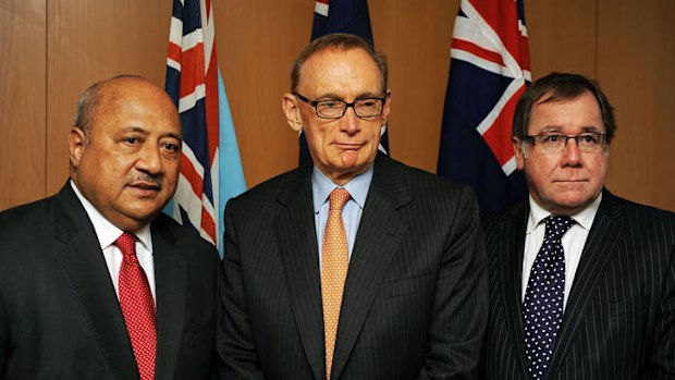 Fiji's Foreign Minister Ratu Inoke Kubuabola (left), Australia's Foreign Minister Bob Carr (centre) and their New Zealand counterpart Murray McCully.