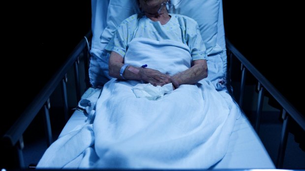 Researchers have found you are more likely to die after surgery performed on a weekend.