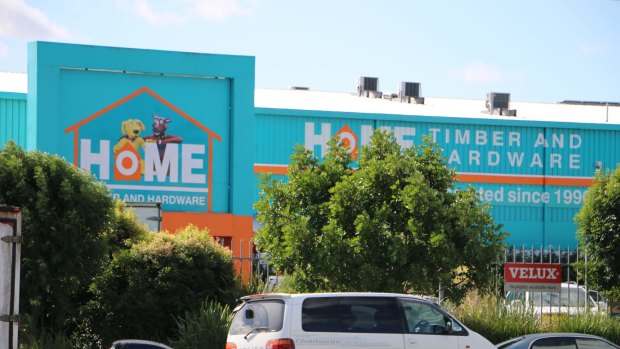 Woolworths has sold its Home Timber & Hardware group to Metcash for $165 million. 