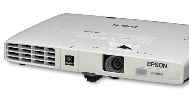 Epson EB-1771W projector.