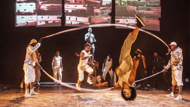 Circolombia's Urban uses acrobats and dancers to tell stories of raw street life.