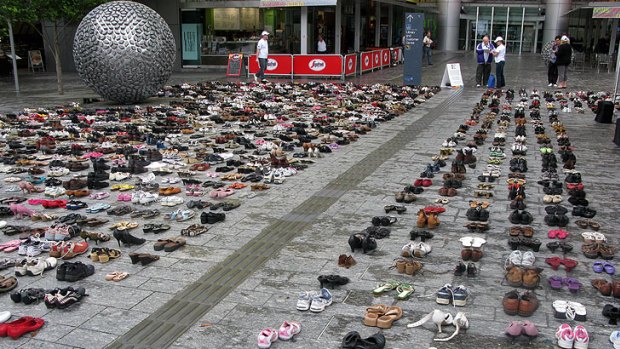 Reddacliff Place is marked by 1400 pairs of shoes, representing the average number of people killed on Australian roads each year.