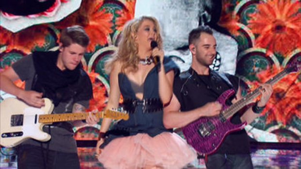 Punk fairy Jiordan on <i>The X Factor</i>