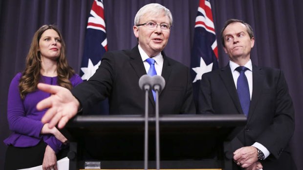 Prime Minister Kevin Rudd, flanked by Kate Ellis and Bill Shorten.