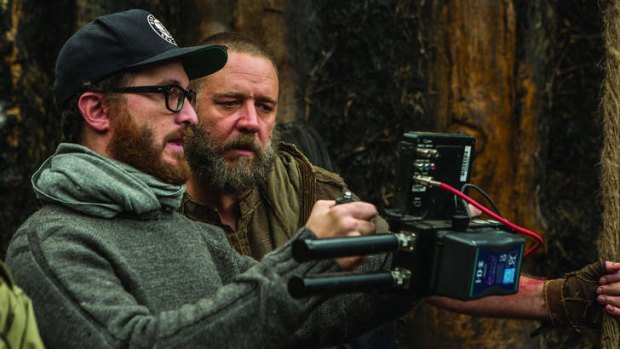 Obsessing ... Director Darren Aronofsky (left) with <i>Noah</i> star Russell Crowe (right).