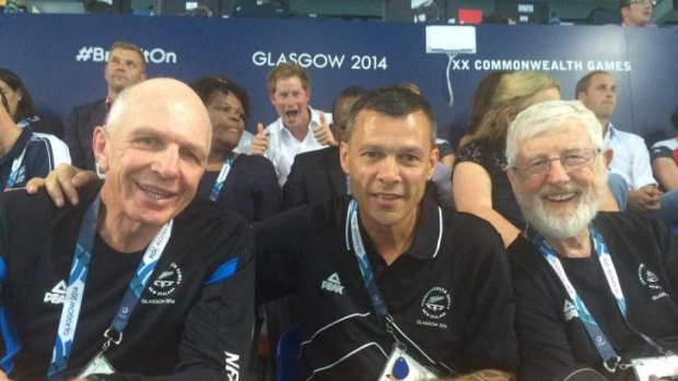 Prince Harry popped up unexpectedly in an informal New Zealand Commonwealth Games team photo. 
