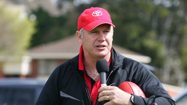 Former St Kilda player and ex-Richmond coach, Danny Frawley, said he would hold Caroline Wilson under the water.