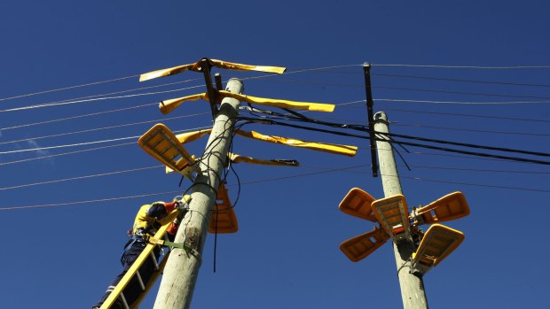 Two Chinese-backed bidders were vying for a controlling stake in NSW power distributor Ausgrid.