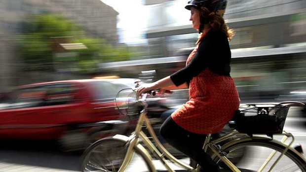 Motorists face hefty fines for not giving enough space to cyclists under a Greens proposal to go before Parliament.