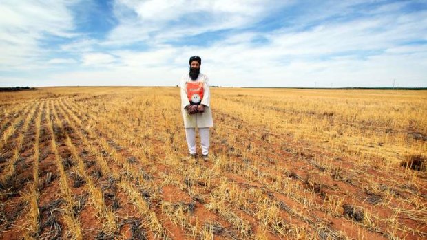 Manjinder Grewal in his wheat fields near Mildura.