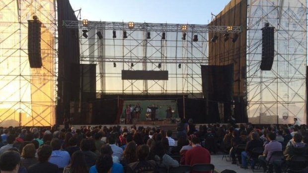 Global reach: Globe To Globe production of <i>Hamlet</i> at Parque Croacia, in Antofagasta, Chile, a free performance in a park by the sea.