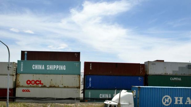 Impasse ... there are competing interests over the organisation of Port Botany's freight trucks.