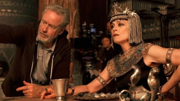 Director Ridley Scott with Sigourney Weaver (Tuya) on the set of <i>Exodus: Gods and Kings</i>.