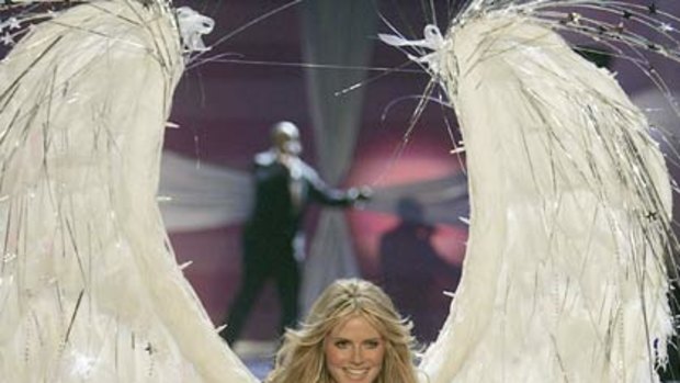 New project ... Heidi Klum is parting company with Victoria's Secret.