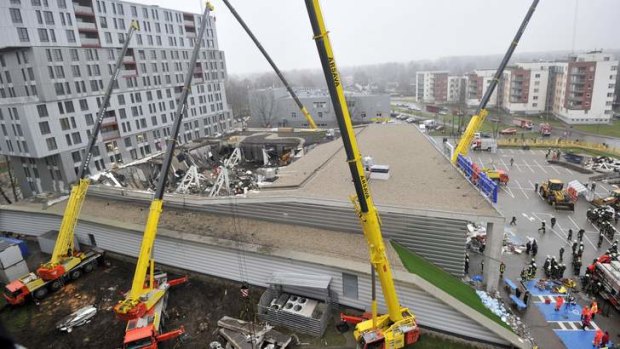 A design flaw is being blamed for the collapse of the supermarket in Riga.