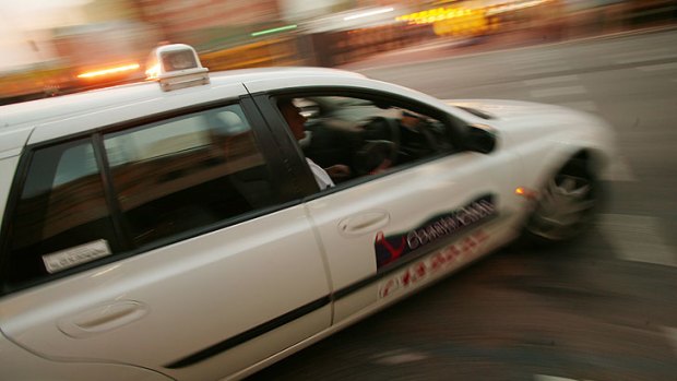 The dearth of taxis in Fremantle has led to plans to introduce a cash reward system for cabbies prepared to go down to the port at night.