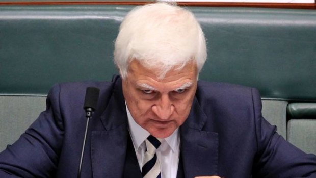 Bob Katter has proposed football players pay less tax during their playing years.