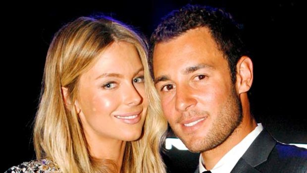 Yes she will ... Jennifer Hawkins to wed long-time partner Jake Wall.