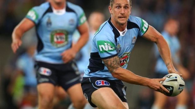 Mitchell Pearce looks to pass during the 2013 State of Origin series decider at ANZ Stadium.
