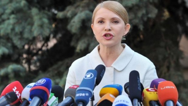 Former Ukrainian prime minister Yulia Tymoshenko announces her run for the presidency. 