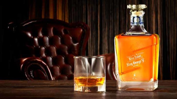 The price of Johnnie Walker's Blue Label King George V special edition has been slashed by Aldi.