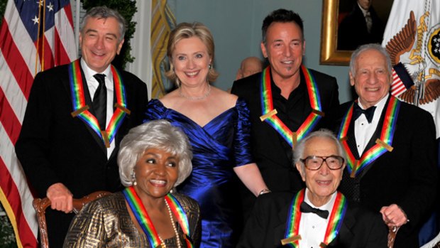2009 Kennedy Center honorees (left to right, front row)  Grace Bumbry and Dave Brubeck. Back Row: Robert De Niro, Bruce Springsteen (3rd from left) and Mel Brooks with US Secretary of State Hillary Clinton (second from left).