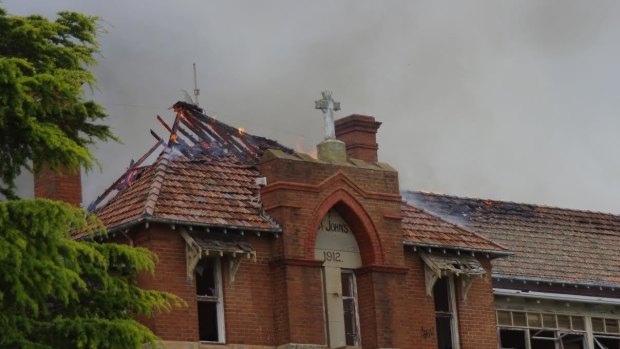 Goulburn's historic St John's Orphanage roof collapses in fire