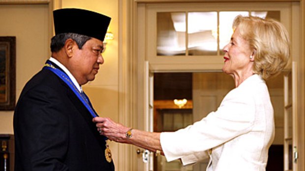 Indonesian President Susilo Bambang Yudhoyono is appointed an honorary companion of the Order of Australia by Governor-General Quentin Bryce.