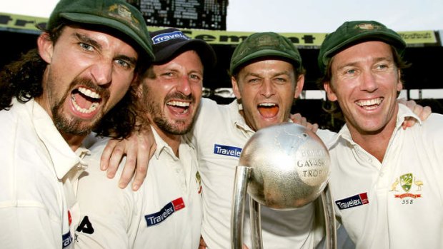 Jason Gillespie, Michael Kasprowicz, Adam Gilchrist and Glenn McGrath of Australia celebrate with the Border-Gavaskar Trophy in 2004. The current pace attack aims to emulate their efforts in India.