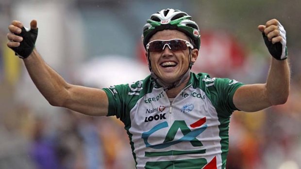 Simon Gerrans celebrates winning the 15th stage of the Tour de France in 2008.