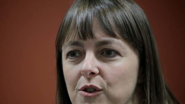 Nicola Roxon.