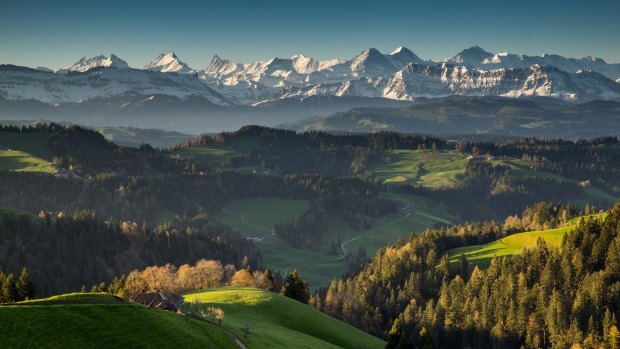 Spring panorama on the Luederenalp near Langnau in the Emmental.