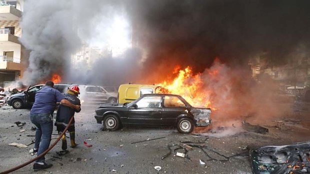 Car bomb rocks Beirut:  Fifteen people have reportedly been wounded.