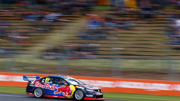 Title battle: Jamie Whincup goes for it in the ITM Auckland SuperSprint.