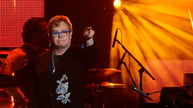 Song for Ai ... Elton John dedicated his performance to dissident artist Ai WeiWei.