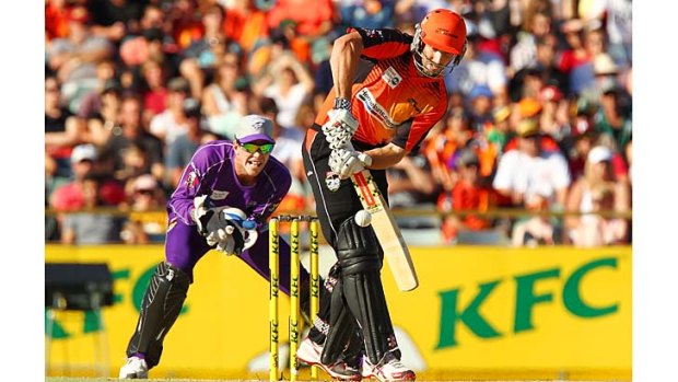 In a match of low individual scores, Shaun Marsh was the top-scorer with 40 in the Scorchers' innings.