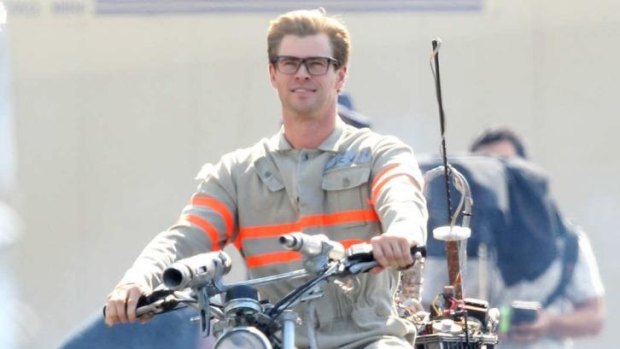 Chris Hemsworth as male receptionist Kevin in Paul Feig's <i>Ghostbusters</i> reboot.