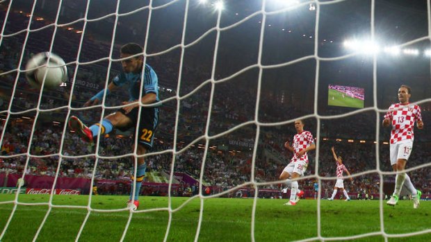 Jesus saves Spain ... Jesus Navas scores against Croatia.