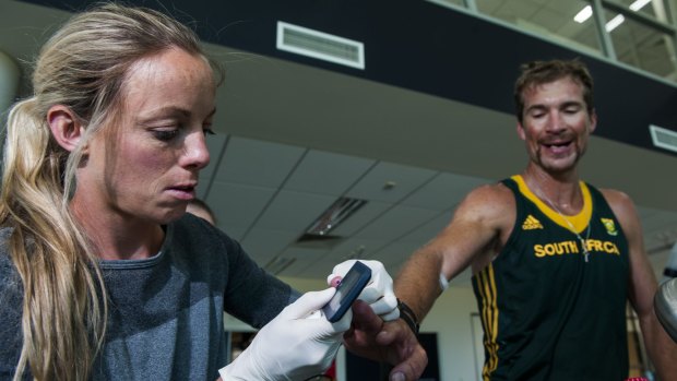 Athletes had their blood glucose measured halfway through their sessions.