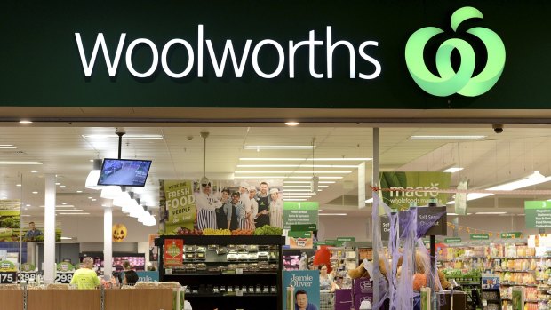 Woolworths says there won't be any shortage of potatoes after the collapse of a big supplier, while Coles says it can't be blamed because Oakville Produce is not a material supplier.